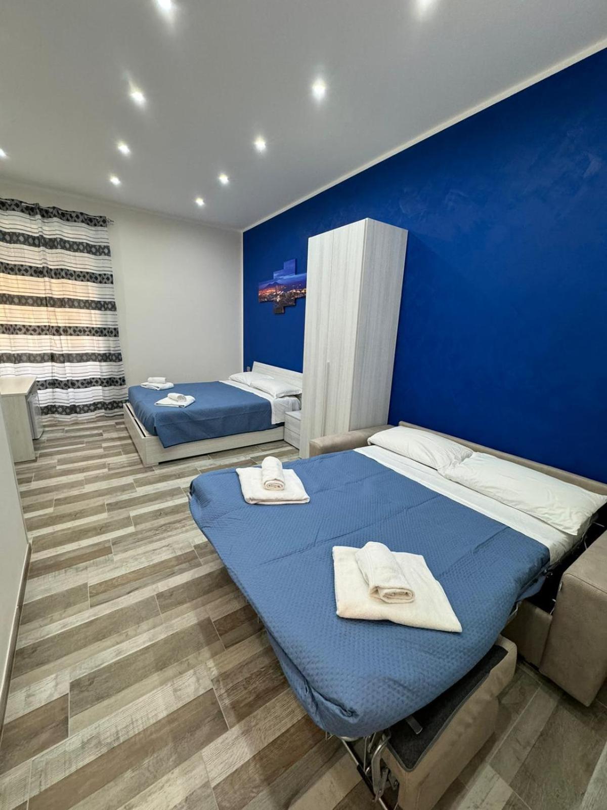 Punto House Ferrovia * Napels